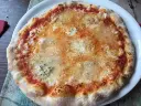 Pizza 4 formaggi